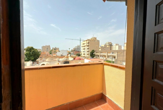 Wiederverkauf - Stadthaus - Torrevieja - Playa del Cura
