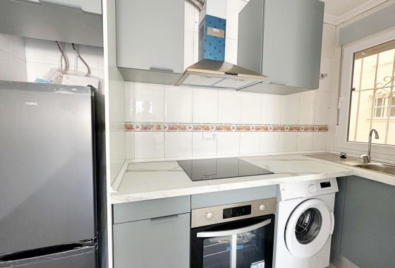 Reventa - Apartamento / piso - Torrevieja - Centro