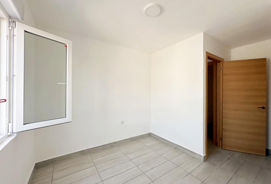 Reventa - Apartamento / piso - Torrevieja - Centro