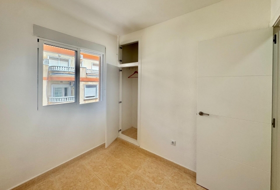 Herverkoop - Appartement / flat - Torrevieja - Centro