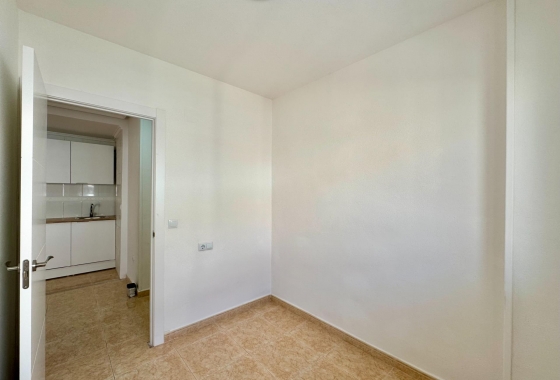 Herverkoop - Appartement / flat - Torrevieja - Centro