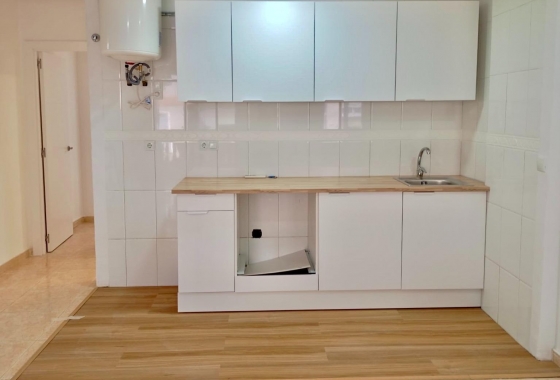 Herverkoop - Appartement / flat - Torrevieja - Centro