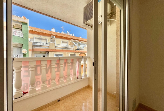 Herverkoop - Appartement / flat - Torrevieja - Centro