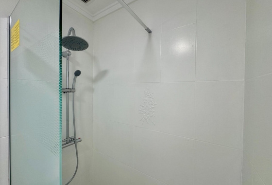 Herverkoop - Appartement / flat - Torrevieja - Centro