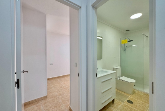 Herverkoop - Appartement / flat - Torrevieja - Centro