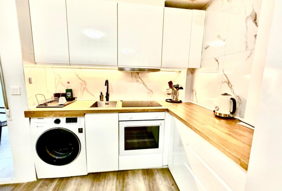 Herverkoop - Appartement / flat - Torrevieja - La Mata Pueblo