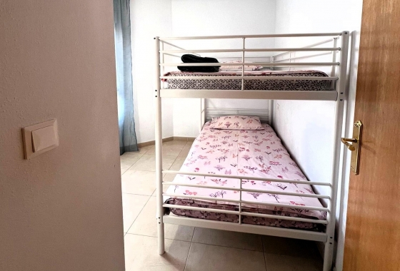 Herverkoop - Appartement / flat - Torrevieja - Playa de los Locos