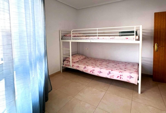 Herverkoop - Appartement / flat - Torrevieja - Playa de los Locos