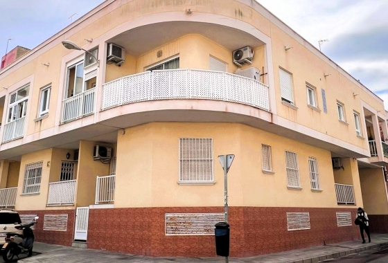 Herverkoop - Appartement / flat - Torrevieja - Playa de los Locos