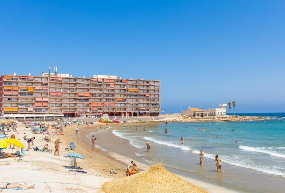 Herverkoop - Appartement / flat - Torrevieja - Playa de los Locos