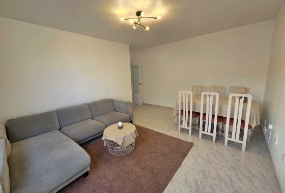 Herverkoop - Appartement / flat - Torrevieja - Habaneras