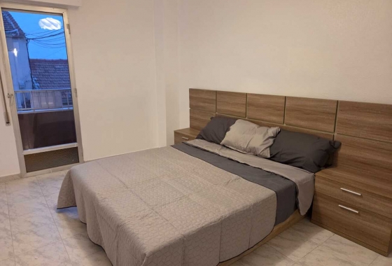 Herverkoop - Appartement / flat - Torrevieja - Habaneras