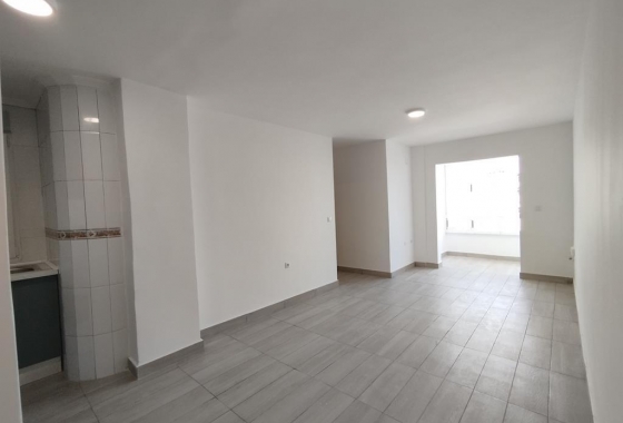 Herverkoop - Appartement / flat - Torrevieja - Habaneras