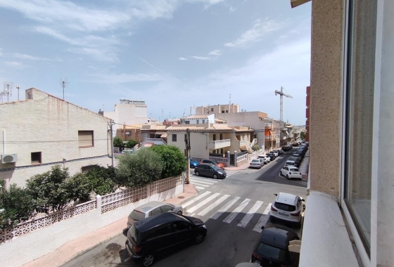 Herverkoop - Appartement / flat - Torrevieja - Habaneras