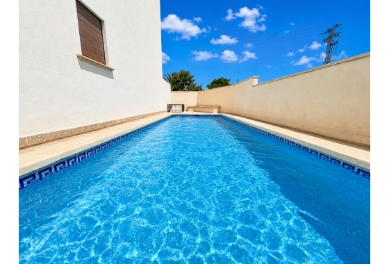 Herverkoop - Penthouse - Daya Nueva - Costa Blanca