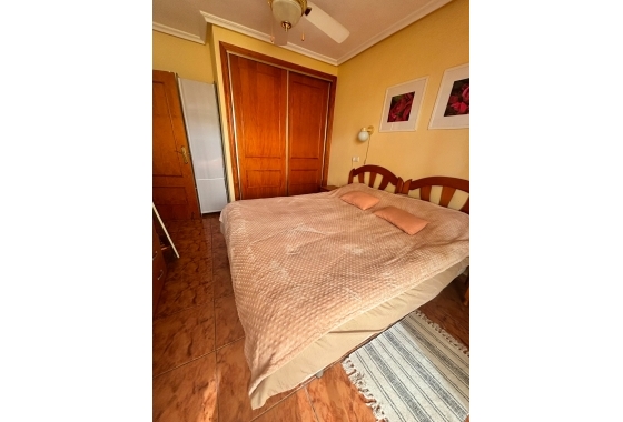 Herverkoop - Appartement / flat - Torrevieja - Estacion De Autobuses