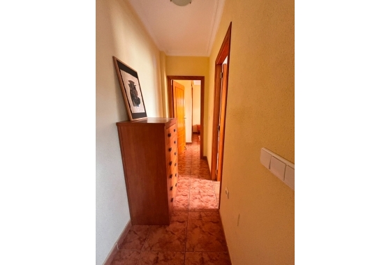 Herverkoop - Appartement / flat - Torrevieja - Estacion De Autobuses