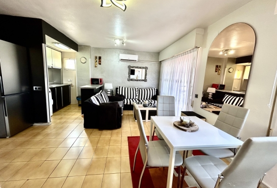 Herverkoop - Appartement / flat - Torrevieja - Costa Blanca