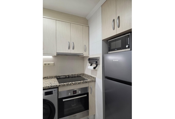 Herverkoop - Appartement / flat - Torrevieja - Playa del Cura