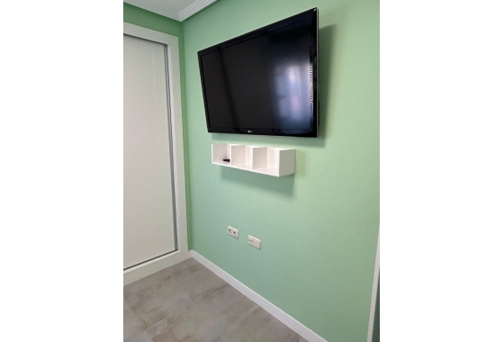 Herverkoop - Appartement / flat - Torrevieja - Playa del Cura