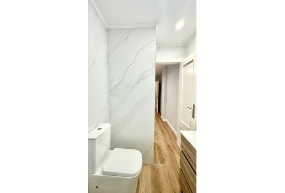 Herverkoop - Appartement / flat - Torrevieja - La Mata Pueblo