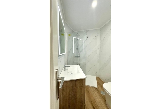 Herverkoop - Appartement / flat - Torrevieja - La Mata Pueblo