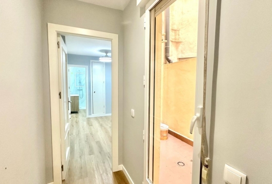 Herverkoop - Appartement / flat - Torrevieja - La Mata Pueblo