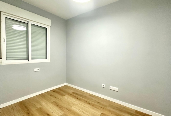 Herverkoop - Appartement / flat - Torrevieja - La Mata Pueblo