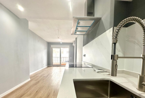 Herverkoop - Appartement / flat - Torrevieja - La Mata Pueblo