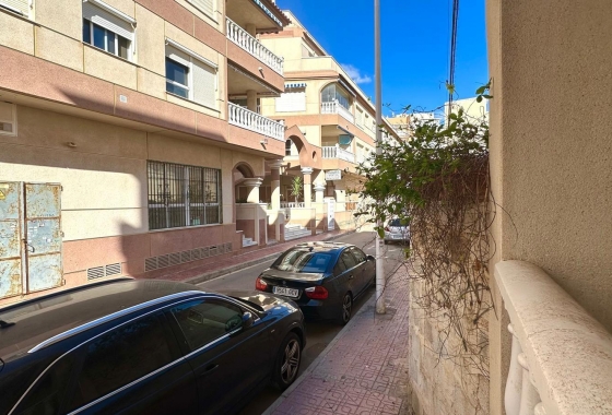 Herverkoop - Appartement / flat - Torrevieja - La Mata Pueblo