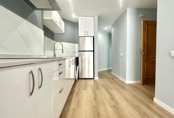 Herverkoop - Appartement / flat - Torrevieja - La Mata Pueblo
