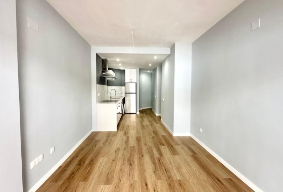 Herverkoop - Appartement / flat - Torrevieja - La Mata Pueblo