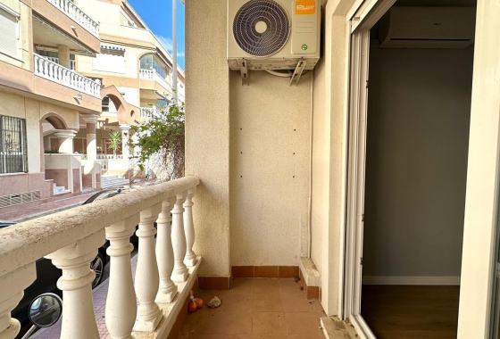 Herverkoop - Appartement / flat - Torrevieja - La Mata Pueblo