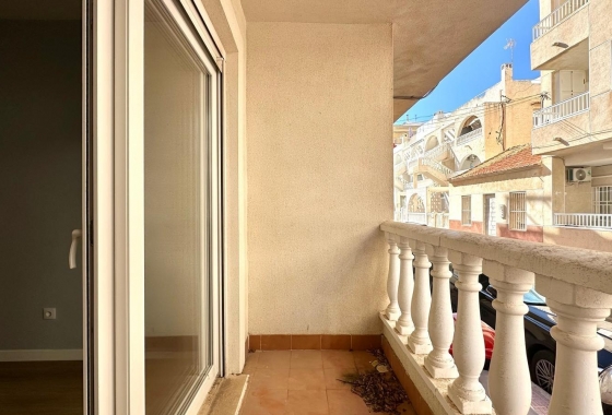 Herverkoop - Appartement / flat - Torrevieja - La Mata Pueblo