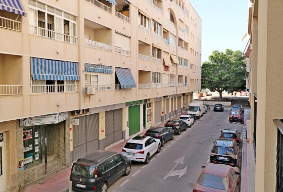 Herverkoop - Appartement / flat - Torrevieja - Acequion
