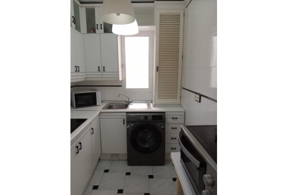 Herverkoop - Appartement / flat - Torrevieja - Playa del Cura