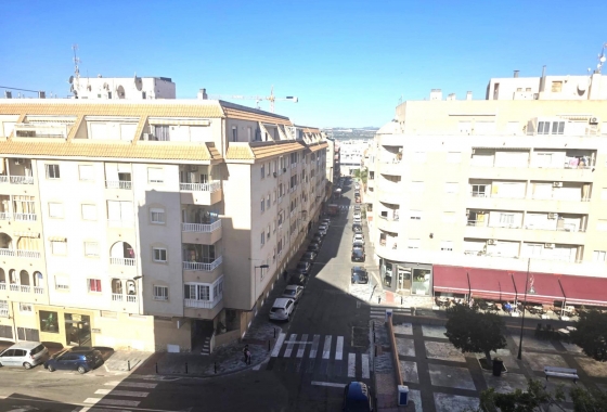 Herverkoop - Appartement / flat - Torrevieja - Centro