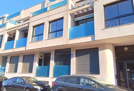 Herverkoop - Appartement / flat - Torrevieja - Estacion De Autobuses