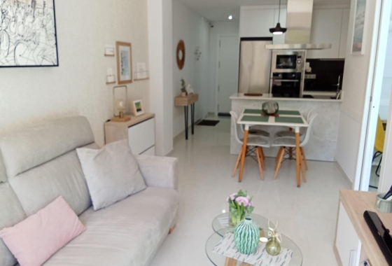 Herverkoop - Appartement / flat - Torrevieja - Estacion De Autobuses