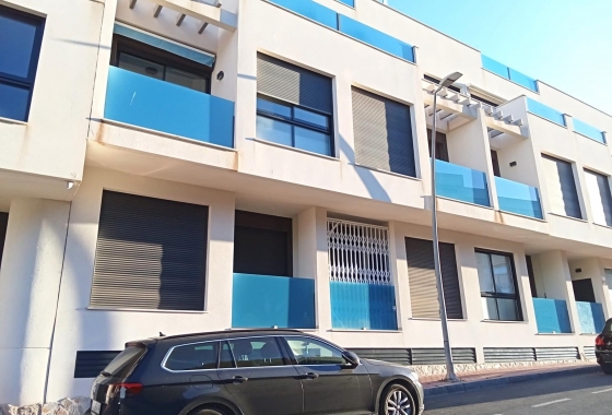 Herverkoop - Appartement / flat - Torrevieja - Estacion De Autobuses