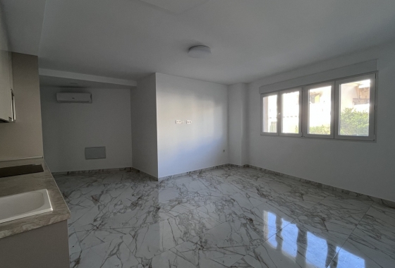 Herverkoop - Appartement / flat - Torrevieja - PLAYA LOS LOCOS