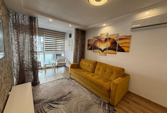 Herverkoop - Appartement / flat - Torrevieja - Centro