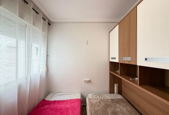 Herverkoop - Appartement / flat - Torrevieja - Playa del Cura