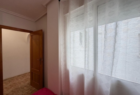 Herverkoop - Appartement / flat - Torrevieja - Playa del Cura