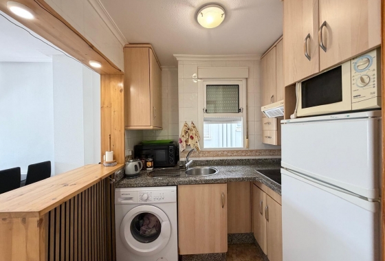 Herverkoop - Appartement / flat - Torrevieja - Playa del Cura