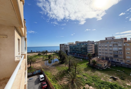 Herverkoop - Appartement / flat - Torrevieja - Playa del Cura