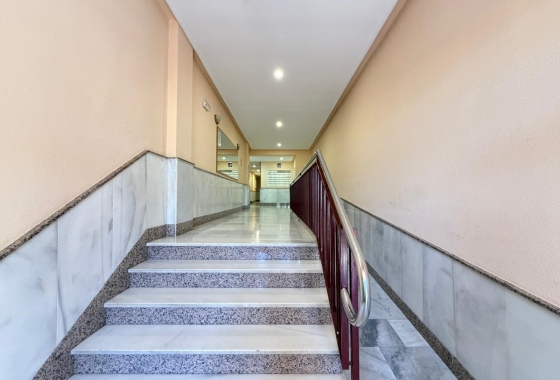 Herverkoop - Appartement / flat - Torrevieja - Playa del Cura