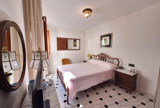 Herverkoop - Appartement / flat - Torrevieja - Acequion