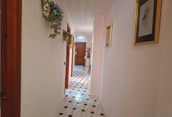Herverkoop - Appartement / flat - Torrevieja - Acequion