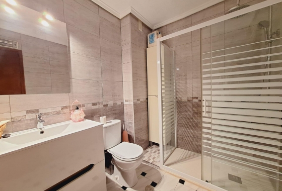 Herverkoop - Appartement / flat - Torrevieja - Acequion